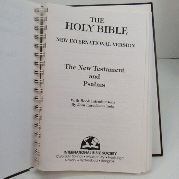 New Testament and Psalms New International Version 1993 International Bible Soc - Picture 8 of 11